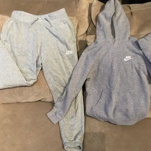 Kids Nike Sweatsuit